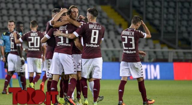 Il &#8220;Grande Torino&#8221; saluta il Toro: buona la prima, ma il mercato tiene banco